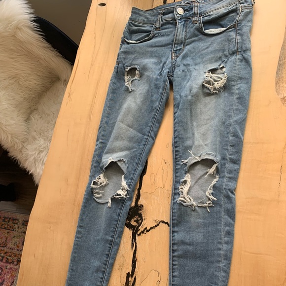 2 pairs American Eagle jeans - Picture 2 of 9
